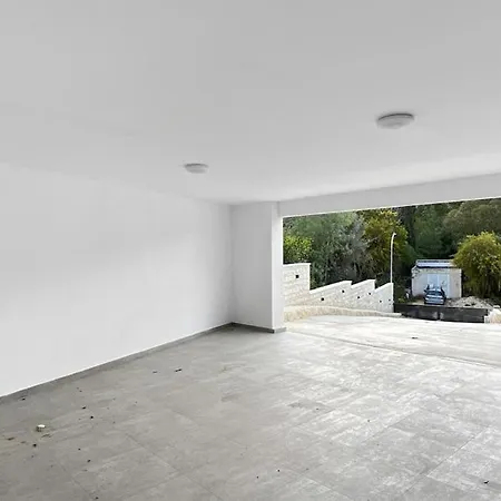 Majestic Manor Вилла