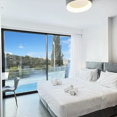 Вилла Majestic Manor *