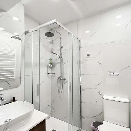 Majestic Manor * Тала