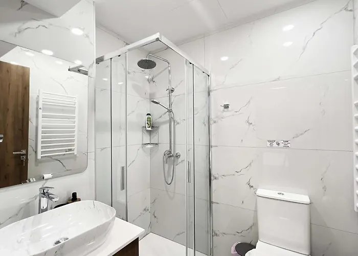 Majestic Manor * Tala